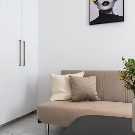 Opal Signature Larnaca